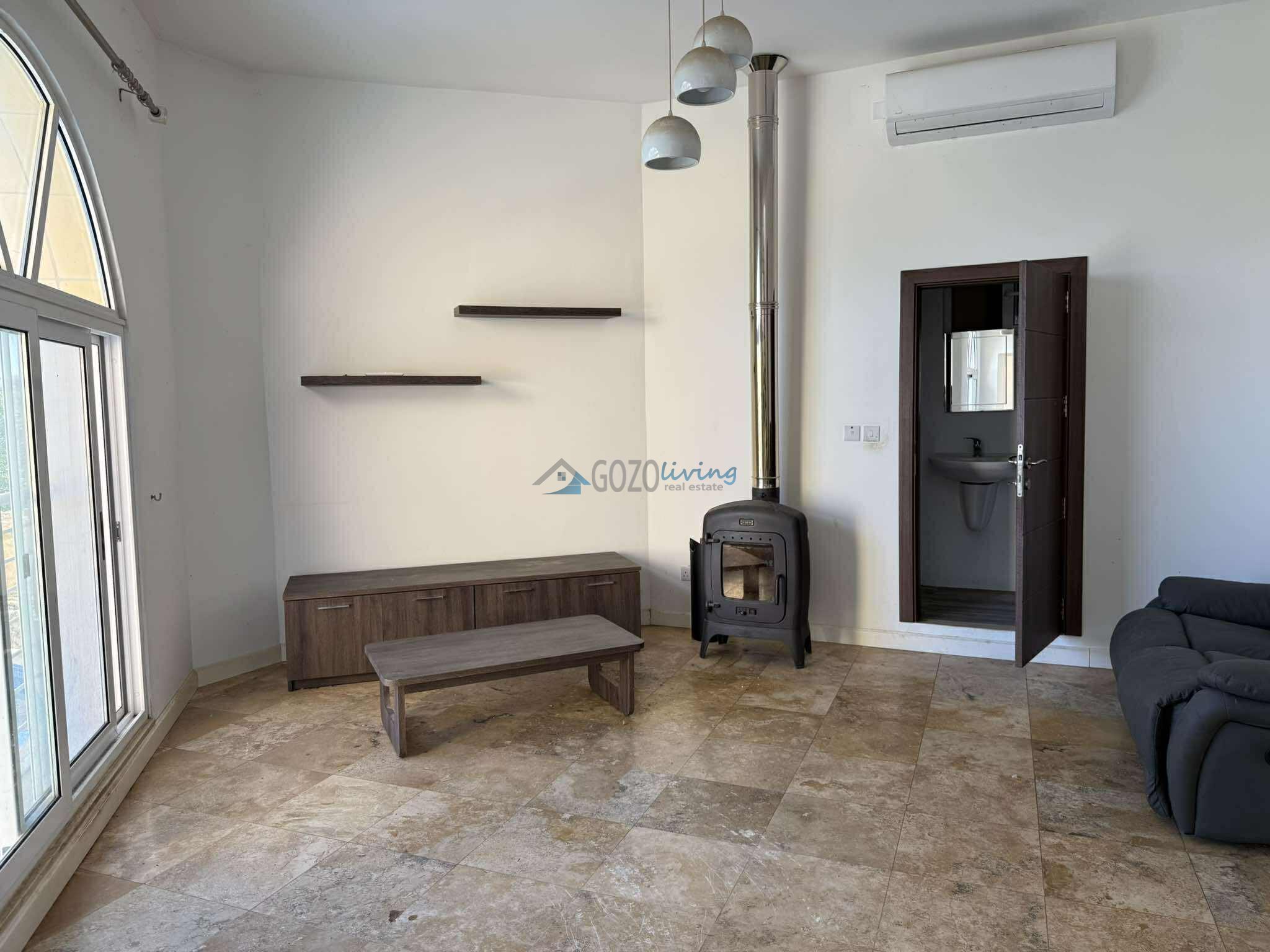 594930541_637294762727106_5046409214595051561_n